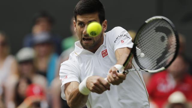 titelverdediger-djokovic-bereikt-tweede-ronde-wimbledon
