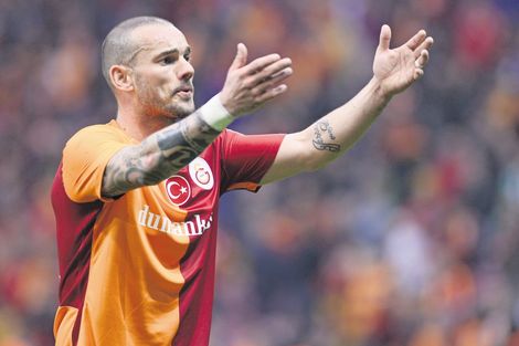 sneijder+ligg