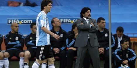 Maradona gaat weer voetballen