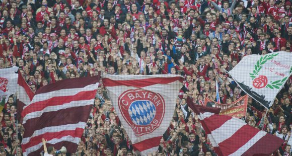 Frankfurt krijgt Robben & co op knieën
