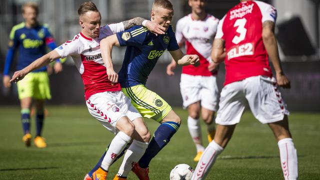 Aanklager start vooronderzoek naar spreekkoren FC Utrecht