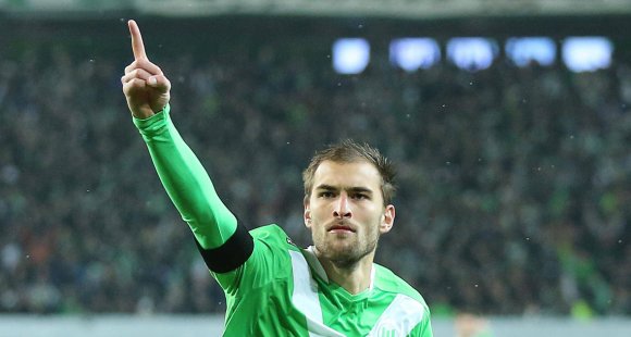 Absolute kraker tussen Bayern en Dortmund, Dost loot reuzendoder