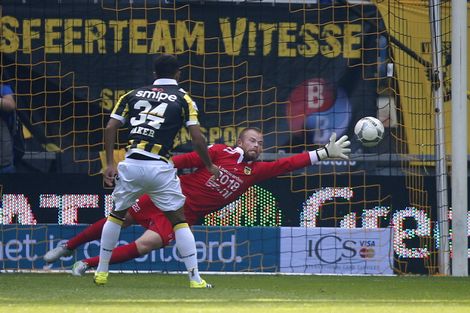 Vitesse zet Cambuur opzij