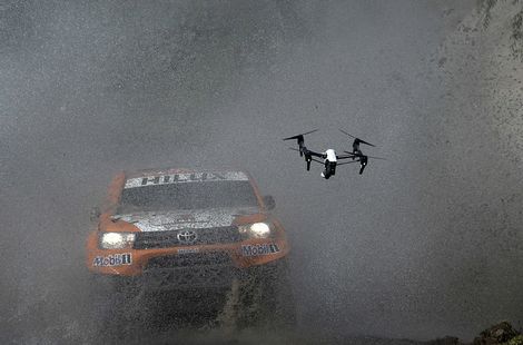 Eerste etappe Dakar Rally valt in het water