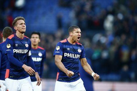 Bruma zet handtekening bij PSV