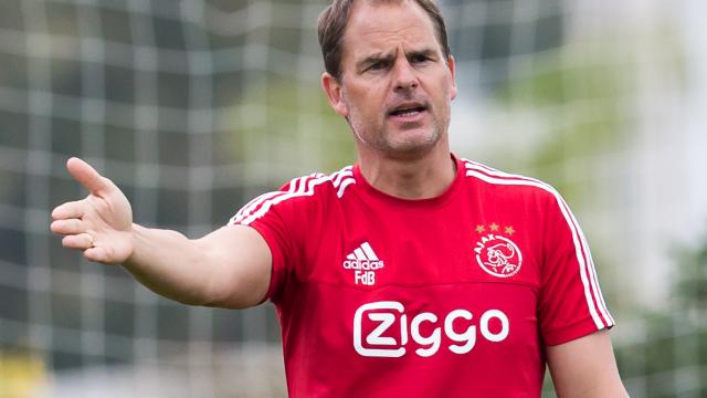 De Boer ziet Lens en Dost als opties voor spitspositie Ajax