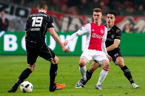Ajax niet langs Heracles, kans PSV