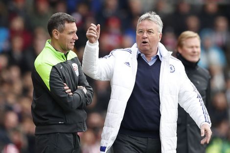Hiddink neemt Koeman te grazen