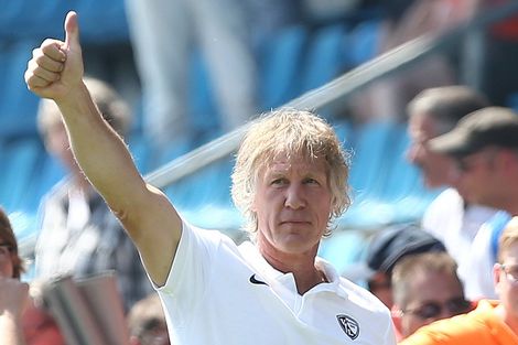 Trainer Verbeek langer bij Bochum