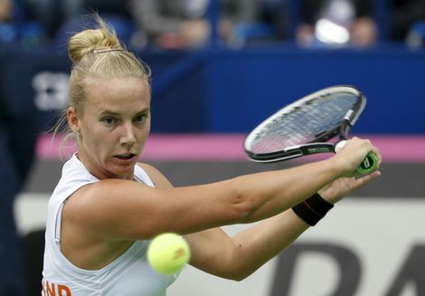 Ware thriller in Fed Cup: 2-0