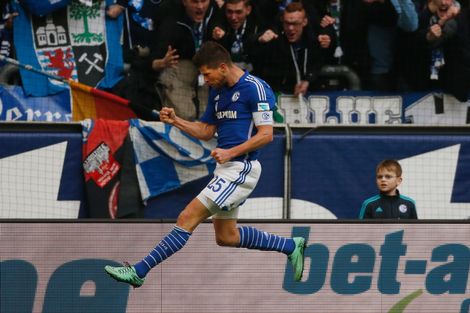 Huntelaar trefzeker voor Schalke 04