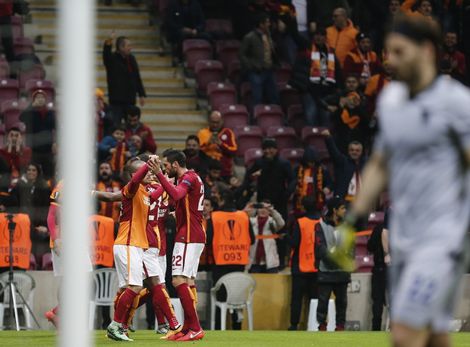 Sneijder & co niet verder dan gelijkspel