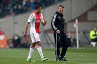 Riedewald langer bij Ajax