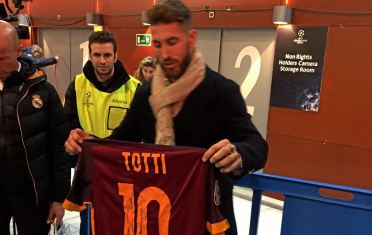 Totti sought out Ramos for signed shirt swap