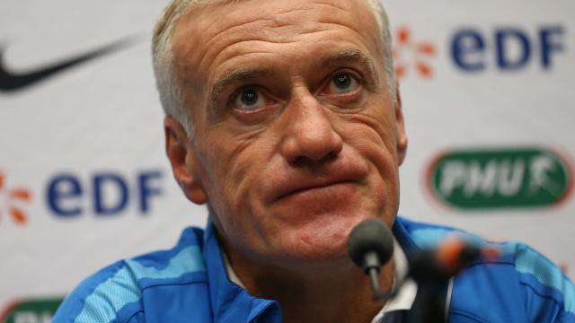 Deschamps sleept Cantona voor de rechter na beschuldiging van racisme