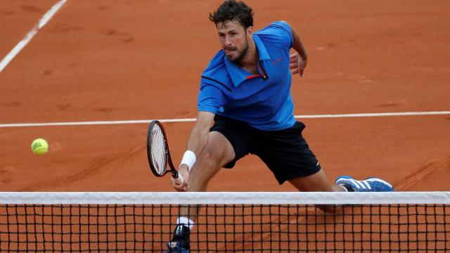 Haase buigt na vijf sets voor Sock in eerste ronde Roland Garros