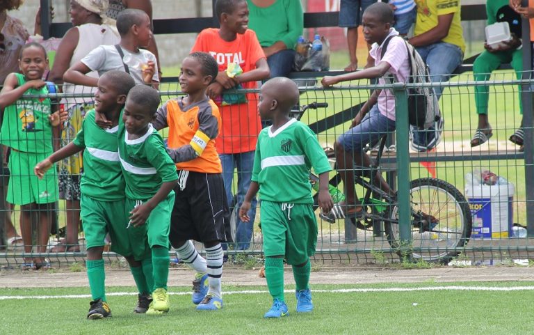 U-9 Transvaal en Puwanani in race om kampioenschap