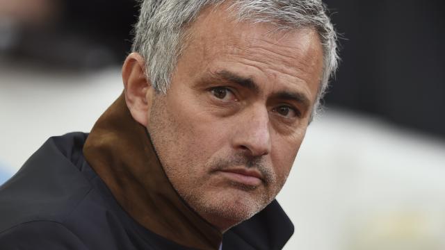 Manchester United stelt Mourinho aan als opvolger Van Gaal
