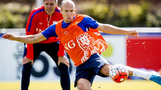 Robben vindt dat er geen excuses zijn voor nieuw slap optreden Oranje
