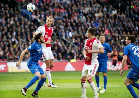 Swansea biedt op Van der Hoorn