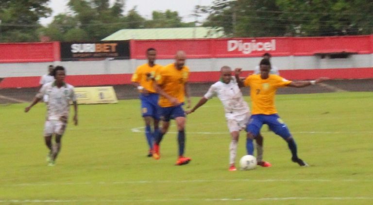 Natio in blessure tijd langs St.Vincent