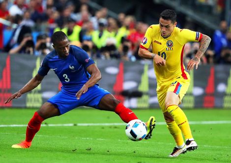 Evra: ‘Minder haantjes in Franse ploeg’
