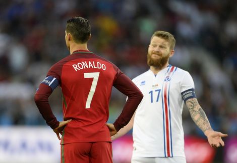 FOTO IJslander krijgt alsnog zijn Ronaldo-shirt