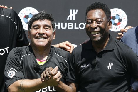 Maradona en Pele samen voor de vrede