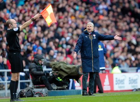 FA hoeft niet bij Wenger aan te kloppen