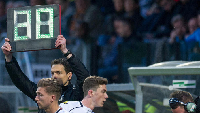 Vierde wissel vanaf kwartfinales FA Cup
