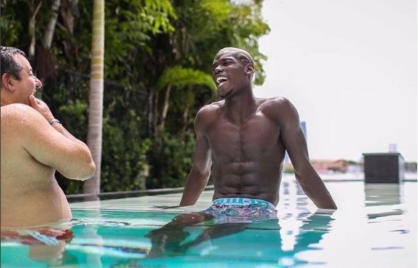 Eén man houdt transfer van Pogba naar United nog tegen
