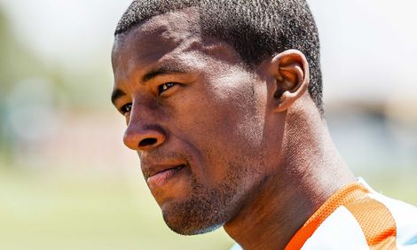 Wijnaldum debuteert met zege op AC Milan