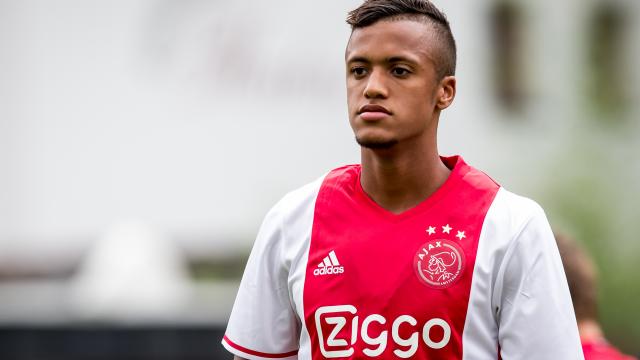 Zivkovic kraakt beleid Ajax en aast op transfer naar FC Utrecht