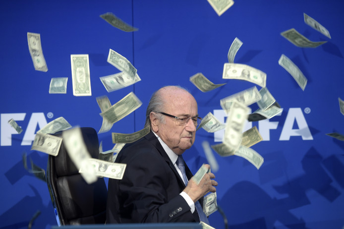 Blatter blijft overtuigd van onschuld