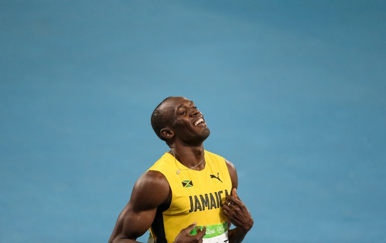 World’s fastest! Usain Bolt dominates in Rio to win third-straight Olympic 200m dash