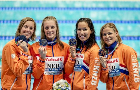 Kromo & co in serie met Zweden