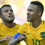 braziliaanse-voetballers-laten-weinig-heel-van-honduras-in-halve-finale