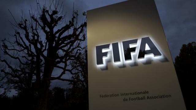 FIFA start onderzoek naar elf voetballers in Russische dopingzaak