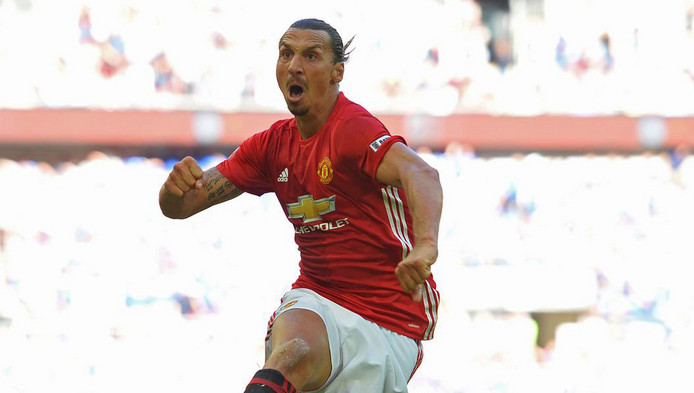 Oud-ploeggenoot ziet vertrouwen Ibrahimovic dalen: ‘Hij is ook maar een mens’