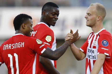 Ruime zege PSV bij PEC Zwolle