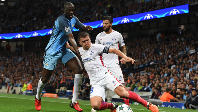 City-coach Guardiola laat Yaya Touré uit CL-selectie