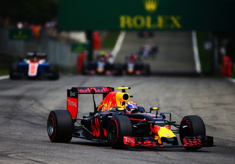 Verstappen houdt schade beperkt met P7 op Monza