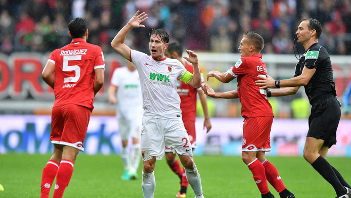Rodriguez vijf wedstrijden geschorst na horrortackle