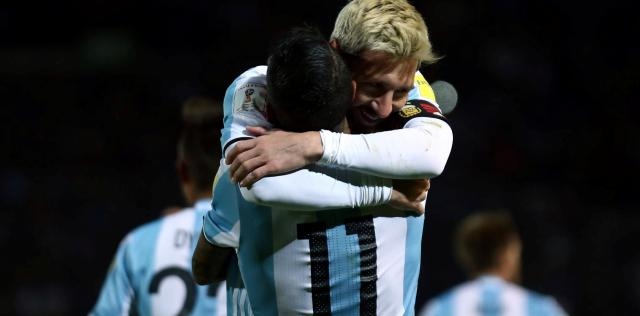 Messi loodst Argentinië bij rentree naar winst, Brazilië verslaat Ecuador