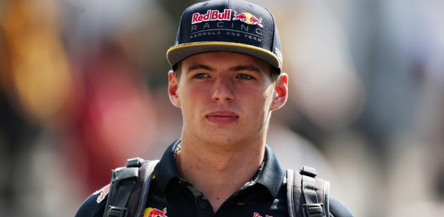 Verstappen gaat rijstijl niet aanpassen ondanks forse kritiek