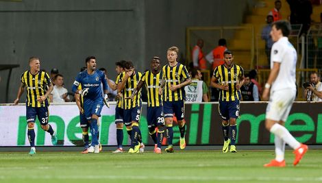 Lens geeft Advocaat lucht bij Fenerbahçe