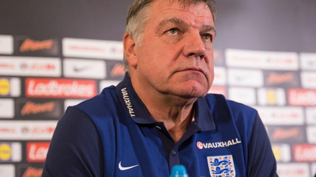 FA gaat opgenomen uitspraken van bondscoach Allardyce onderzoeken