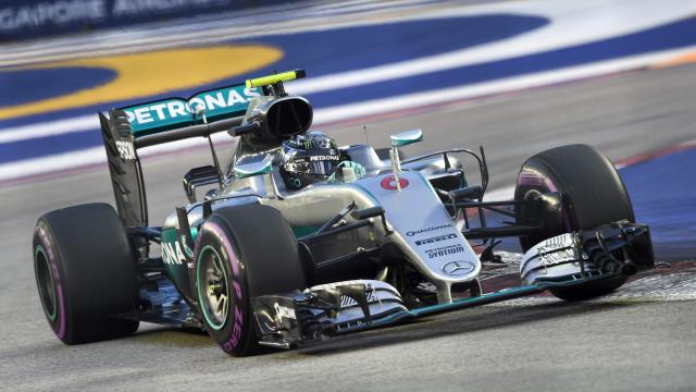 Mercedes heeft constructeurstitel voor het grijpen in Maleisië