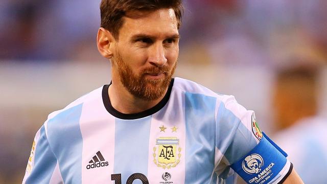Messi fit genoeg om in actie te komen tegen Uruguay