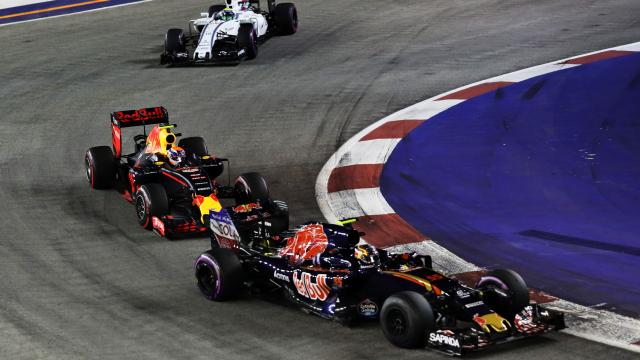Red Bull mocht koppeling Verstappen niet vervangen van FIA